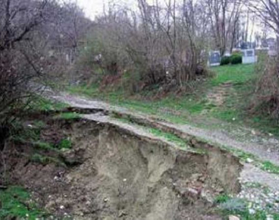 Клизиште привремено заустављено 