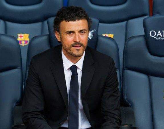 Luis Enrike na klupi Barse