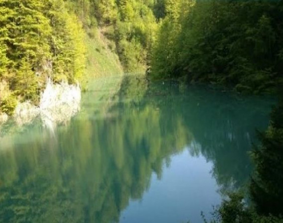 Travnik: Klizište formiralo ogromno jezero