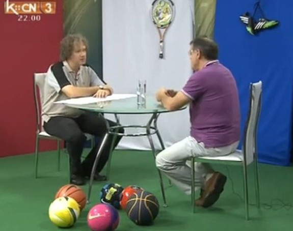 Čović tuče novinare!