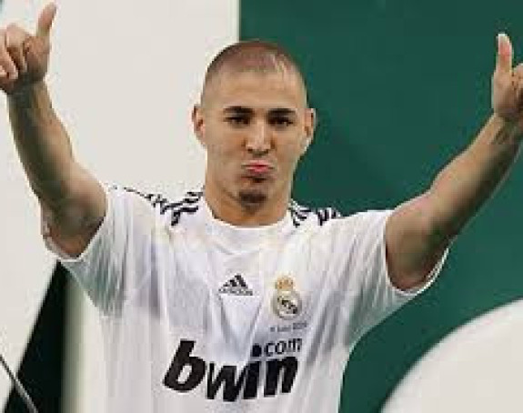 Benzema hoće duplo više para!