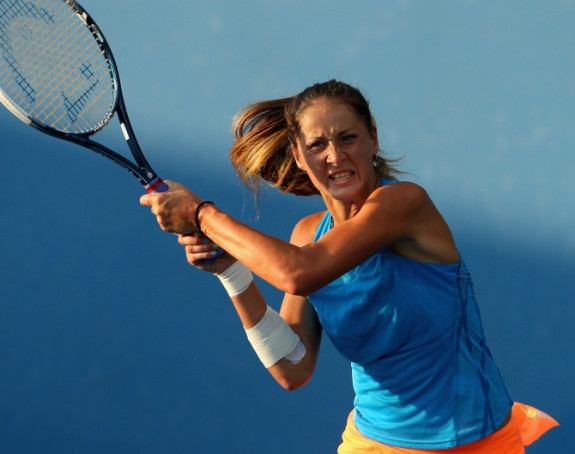 Vimbldon: Jovanovski prošla