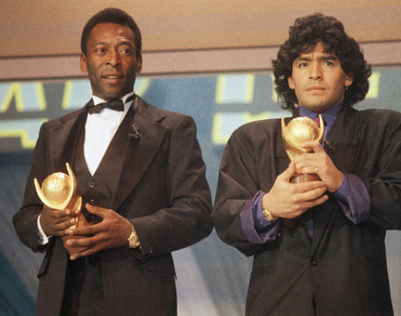 Na današnji dan: Pele i Maradona podigli trofej!
