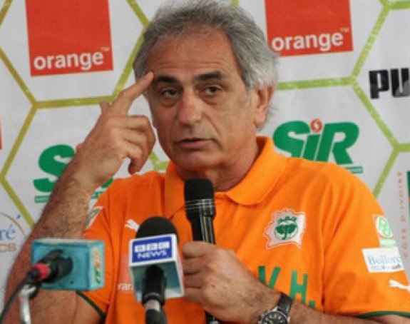 Predsednik Alžira: Vaha ostani!