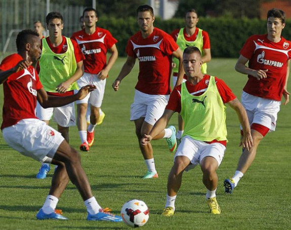 Zvezda našla pare za dug i licencu!