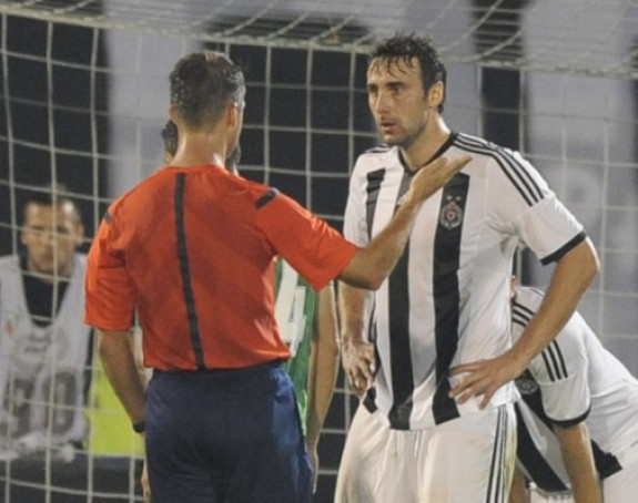 Progovorio i Trajković o crvenom kartonu!