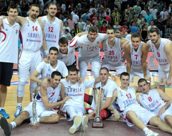 Ubjedljiv start košarkaša Srbije