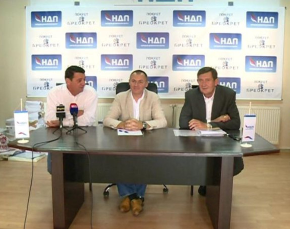 NDP: SNSD vrši mobing 