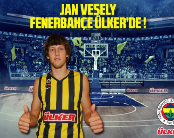 Video: Veseli 'posterizovao' Bobija!