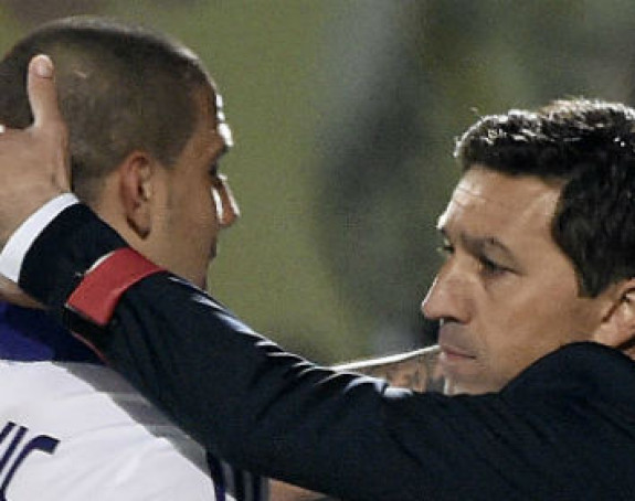 Besnik Hasi: Ne krivite Mitrovića!