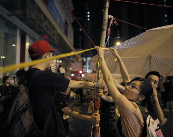 Studenti i na ulicama Hong Konga