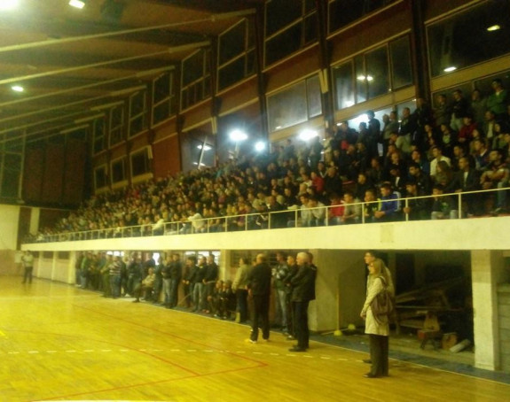 Hiljade ljudi na skupovima Nebojše Vukanovića 