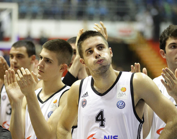 Pun Pionir malo da se sruši Krka!