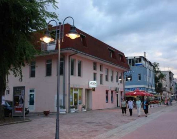 Šamac: Najviše glasova Tadiću