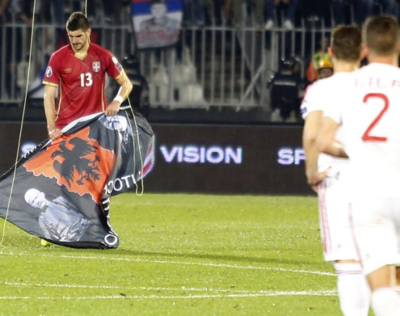 Ko je Stefan Mitrović - heroj srpskih navijača?