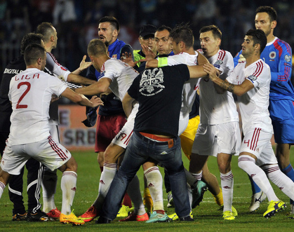 Карл Билт: Провокација Албанаца!