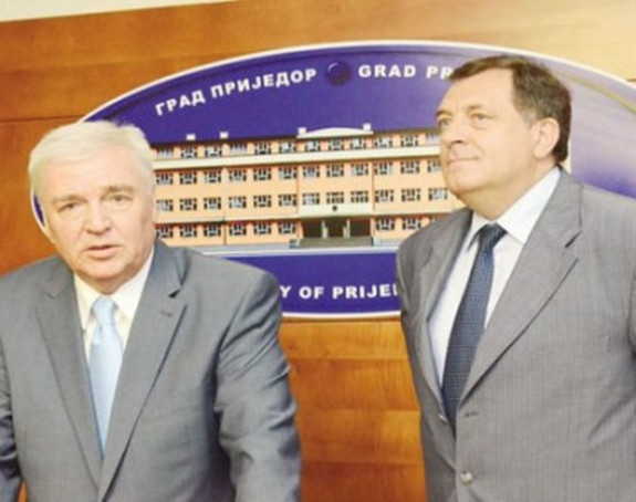 Павић и даље тражи премијера из ДНС-а!