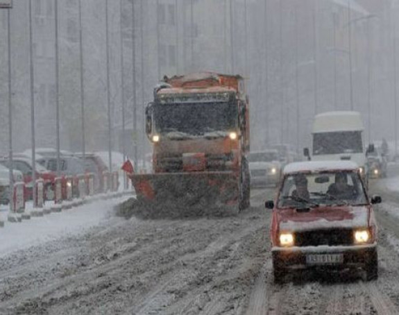 Srbija: Sutra snijeg, olujni vjetar i ledena kiša! 