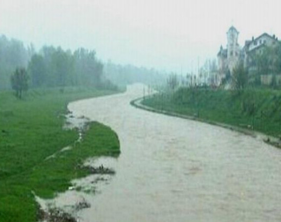 Kruševac: Izlile se rijeke i potoci