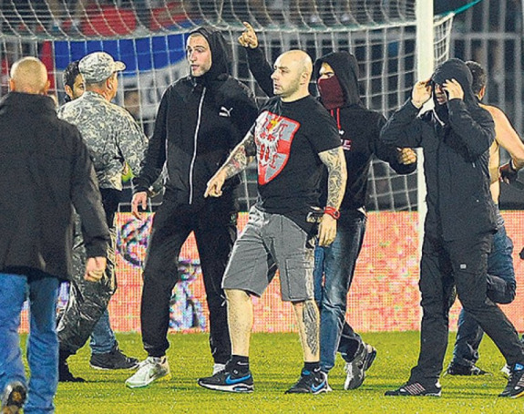 Parada ponosa bezbjedna, a Bogdanov na stadionu! Kako?!
