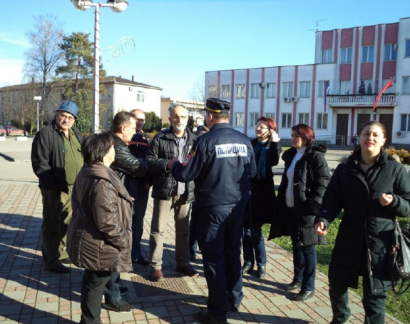 Srbac: Štrajk radnika se nastavlja