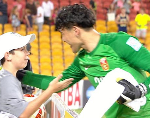 Video: Slušaj dječaka i odbranićeš penal!