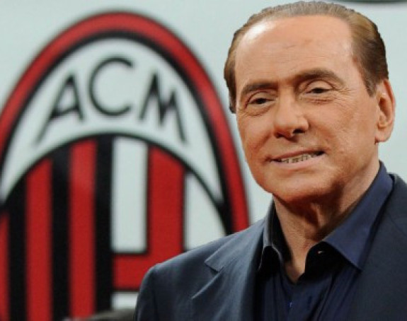Tajlanđani nude Silviju MILIJARDU za Milan!