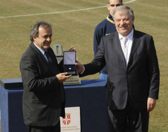 Tole tvrdi: Mene štiti Platini!