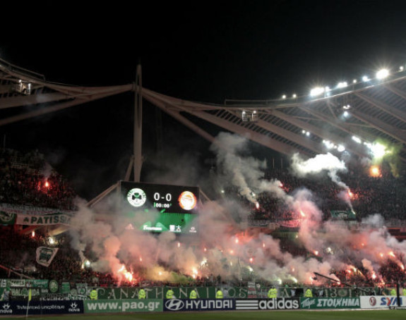 Grci će igrati fudbal pred praznim tribinama zbog huligana!