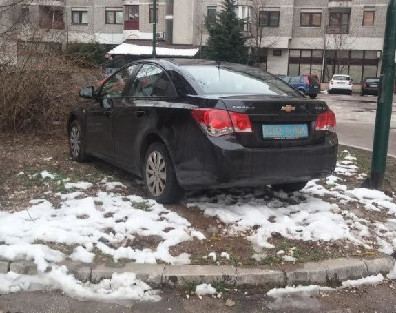 Sarajevo: Diplomatsko parkiranje