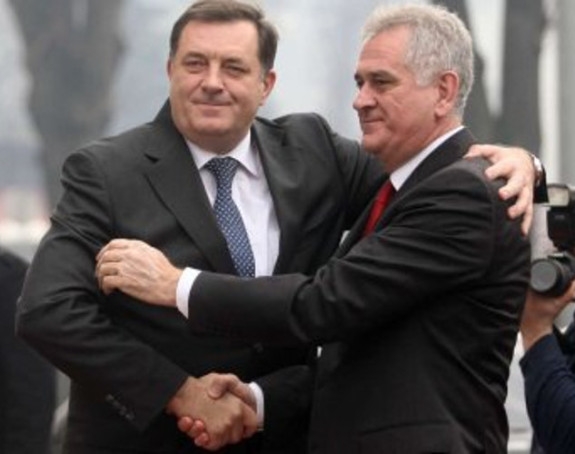 Dodik i Nikolić na Paradi pobjede 9. maja u Moskvi