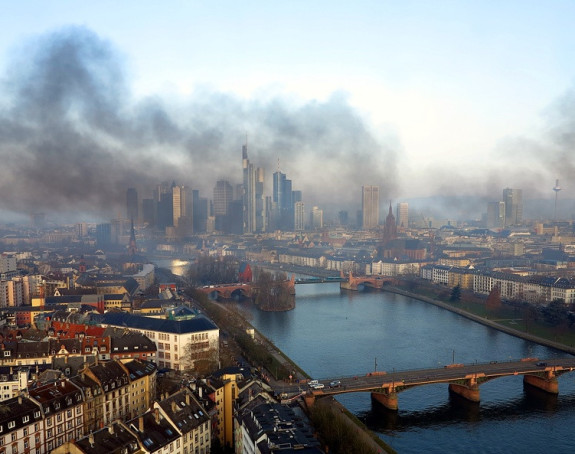 Dim i vatra iznad Frankfurta