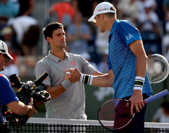 IV: Nole zrelom igrom dobio Iznera!