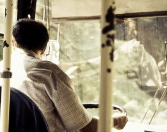 Braća bokserima tukla vozača autobusa