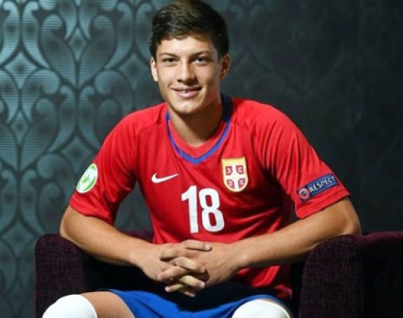 Ajaks i Totenhem ''vidjeli'' Luku Jovića!