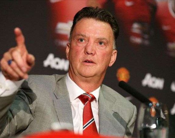 Ван Гал већ почео са ''расипањем пара''! Може му се...!