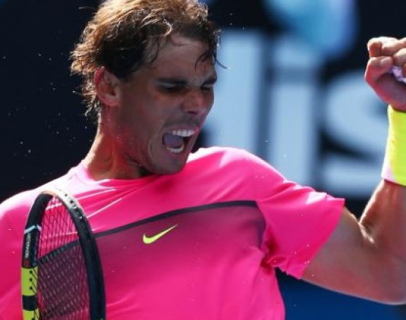 MK: Izner ''za dlaku'' da saplete Rafu!