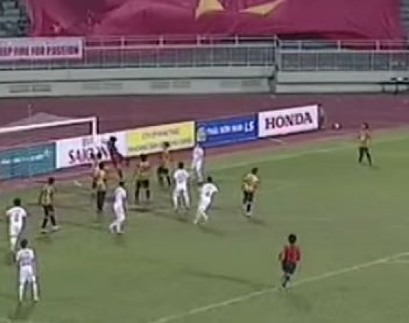 Video: Vijetnamka dala dva gola iz kornera na jednom meču!