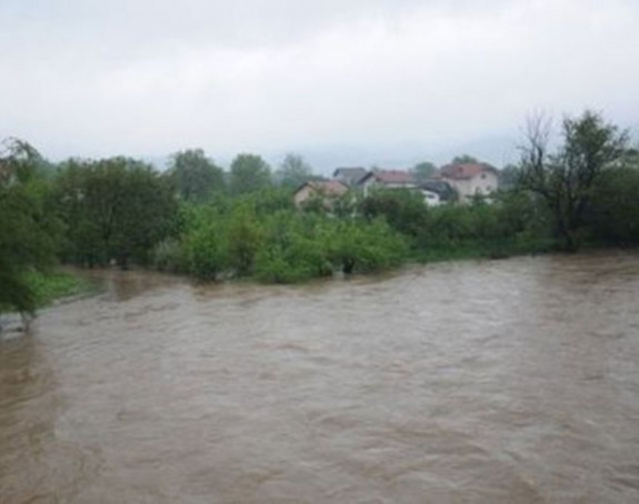 Opada nivo Une i Sane