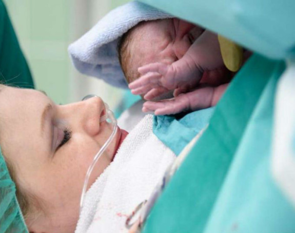 Nijemci prvi primijenili novi metod porođaja 