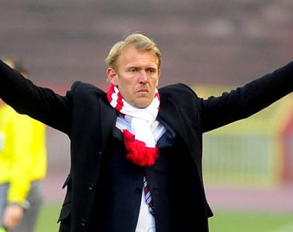 Robi: Zvezdo! Do kada da čekam moje pare?!