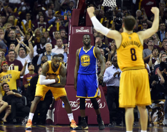 NBA finale: Klivlend sada vodi sa 2:1 protiv Golden Stejta!