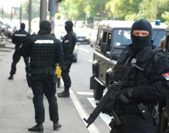 Srbija: Uhapšeno 39 policajaca i carinika