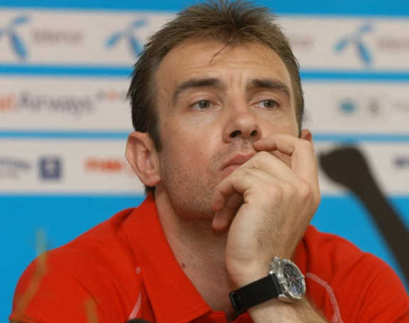 Srbijo, stidi se! Lopovi opljačkali Nikolu Grbića!