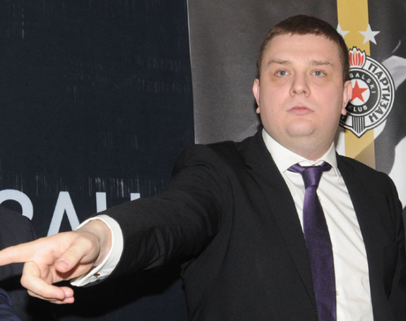 Вазура: Звезда нам се мијеша у послове и појачања!