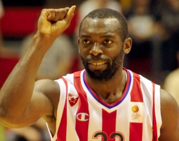 ''Đenka'' ide u Armani!