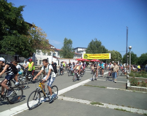Srbac: „Biciklijada“ okupila  150 učesnika