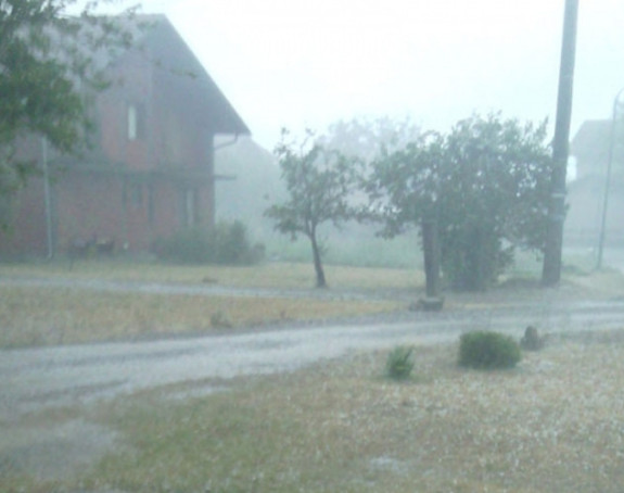Grad u Laktašima, jak pljusak u Banjaluci