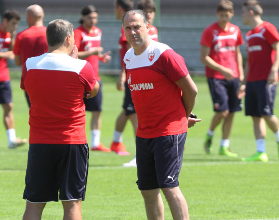 Грофова порука "спољним непријатељима"!