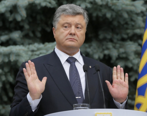 Dok Ukrajina propada, Porošenkov biznis cvjeta, a rastu i oligarsi